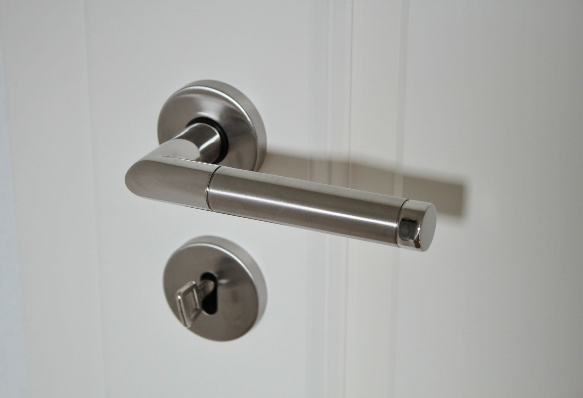 Commercial locksmith services is reasonably priced Seagoville